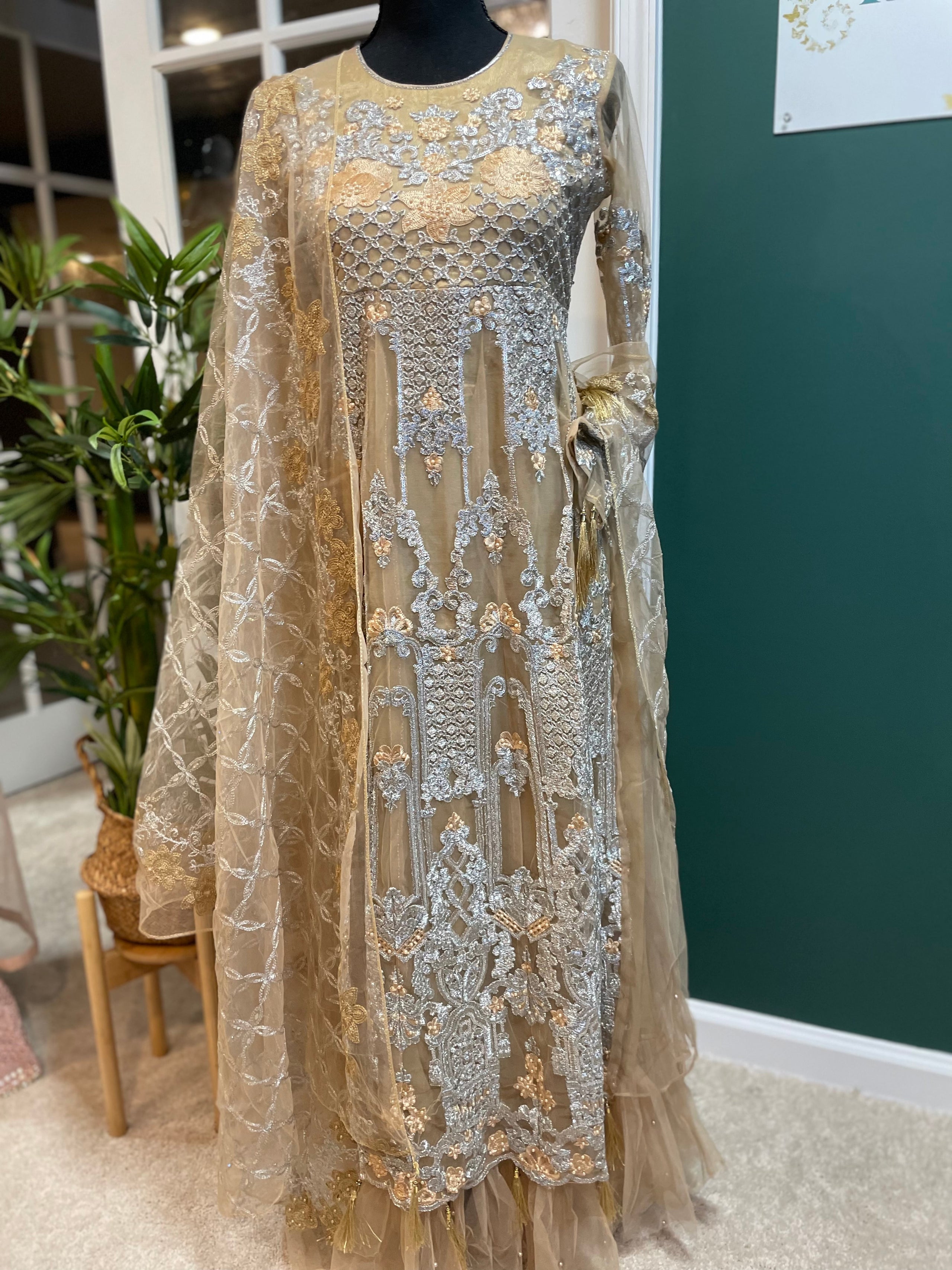 Gown store wale suit